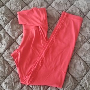 Red Twist Front Legging